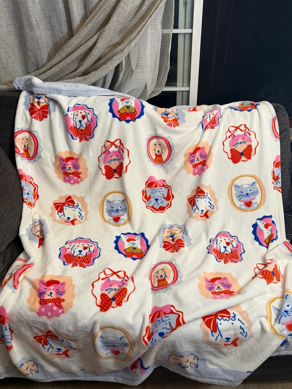 Pillowfort Cream Plush Throw Blanket with Pink, Red & Blue Animal Portraits